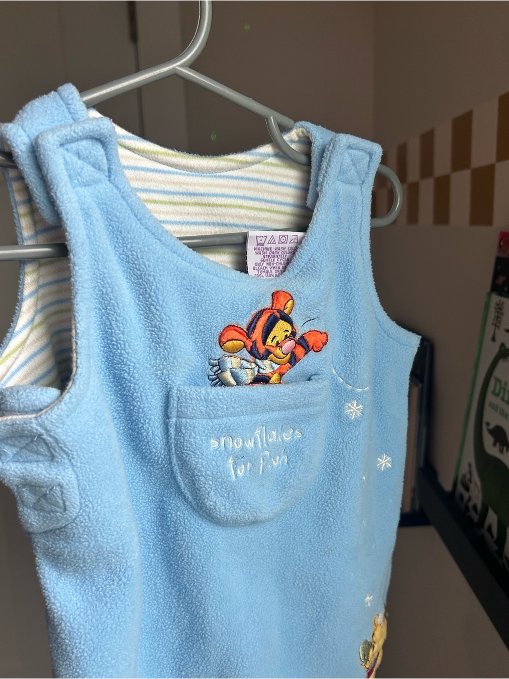 Blue Winnie the Pooh & Tigger Fleece One-Piece for Kids- vintage - Picture 2 of 4